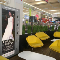 Mobiltöltő Auchan 06