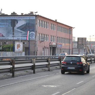 Liszt Ferenc repülőtérről bevezető út – Gyömrői út centrum irányába