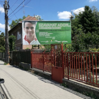 Óriásplakát tábla
